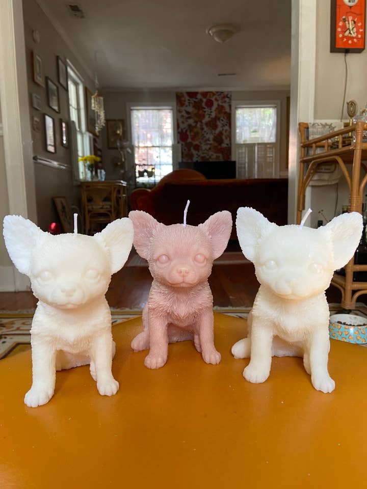 Chihuahua candle for wholesale by Kendall's Kandles