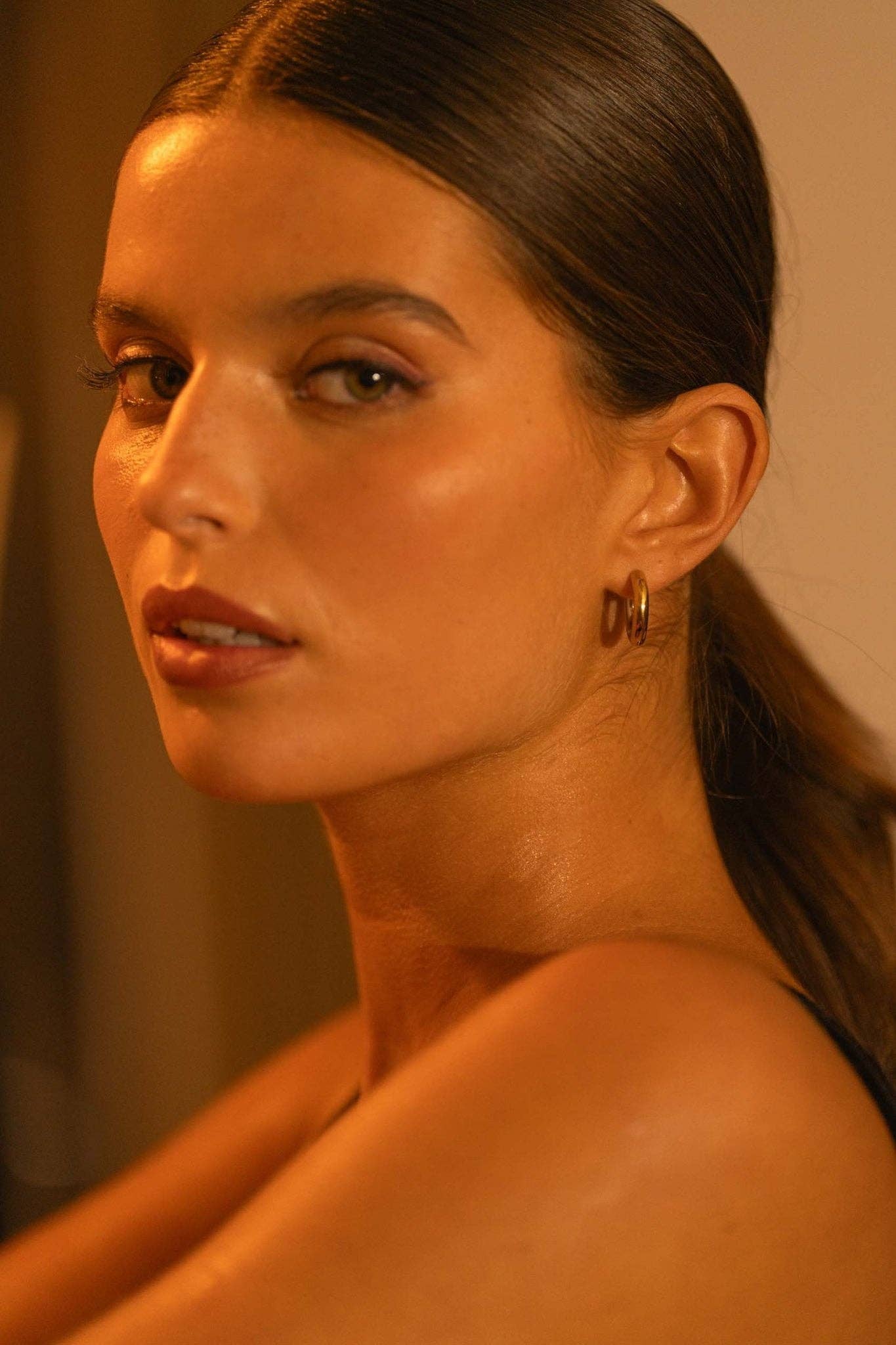 Sofia Godinho - Wholesale Hoop Earrings - Gold & Silver Hoops1