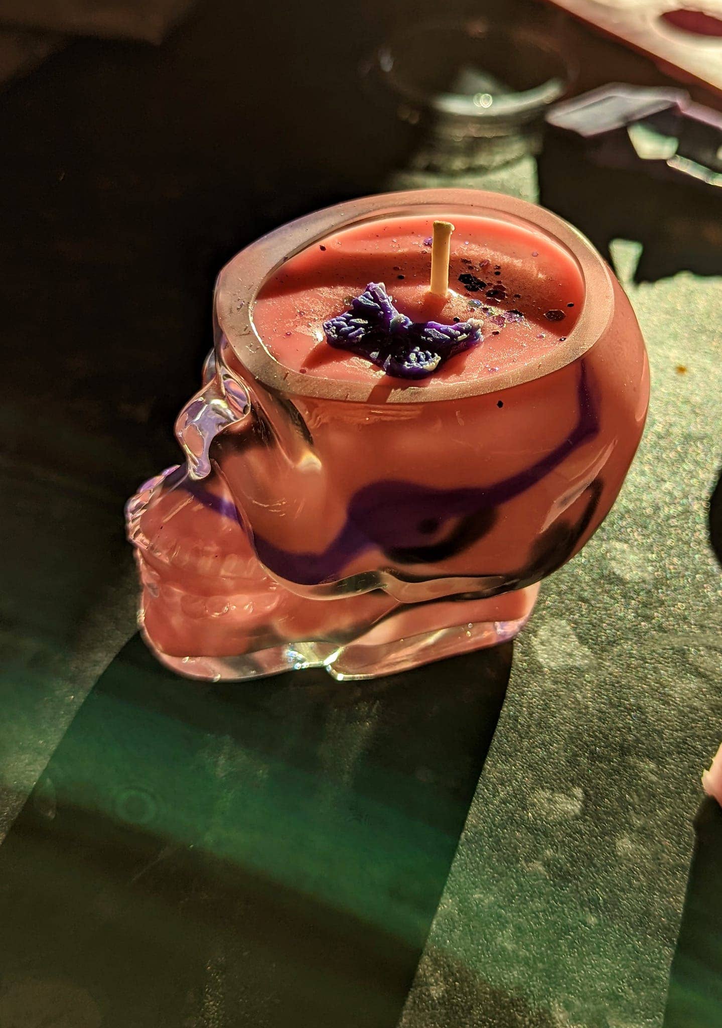 Colour Splash Candle Company - Wholesale Novelty Candle - Full O' Gin Skull Candle1