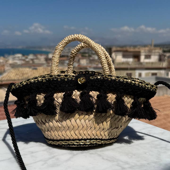 Nica Nica Nera Francia Siciliaanse Coffa voor wholesale door Oriana Lamarca Designs