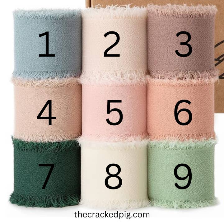 The Cracked Pig - Wholesale Bookmark - Clear Acrylic Reading Themed Bookmarks with Chiffon Ribbon1