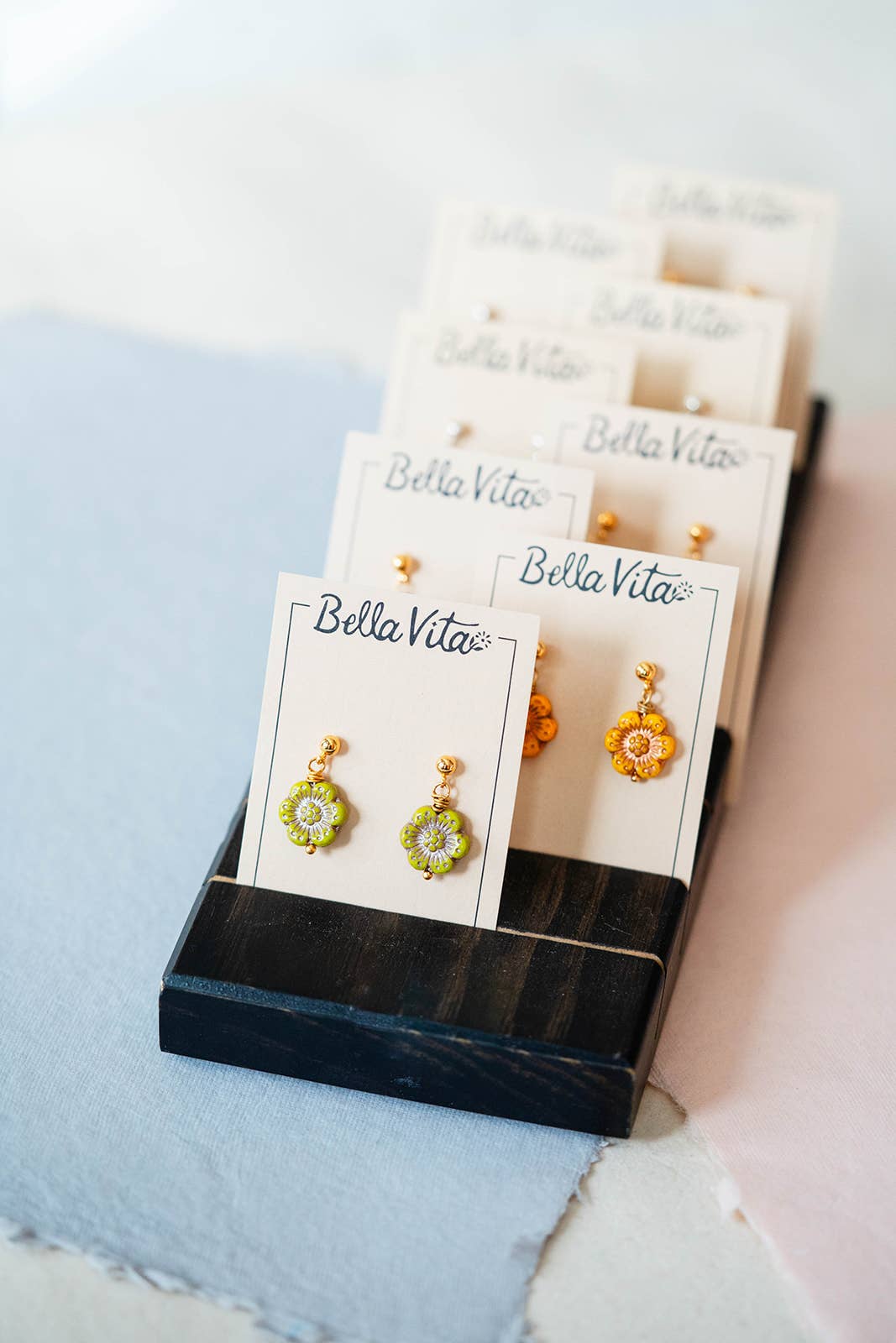 Bella Vita Jewelry - Wholesale Dangle Earrings - Flower Power | Glass Flower Bead Post Earrings3