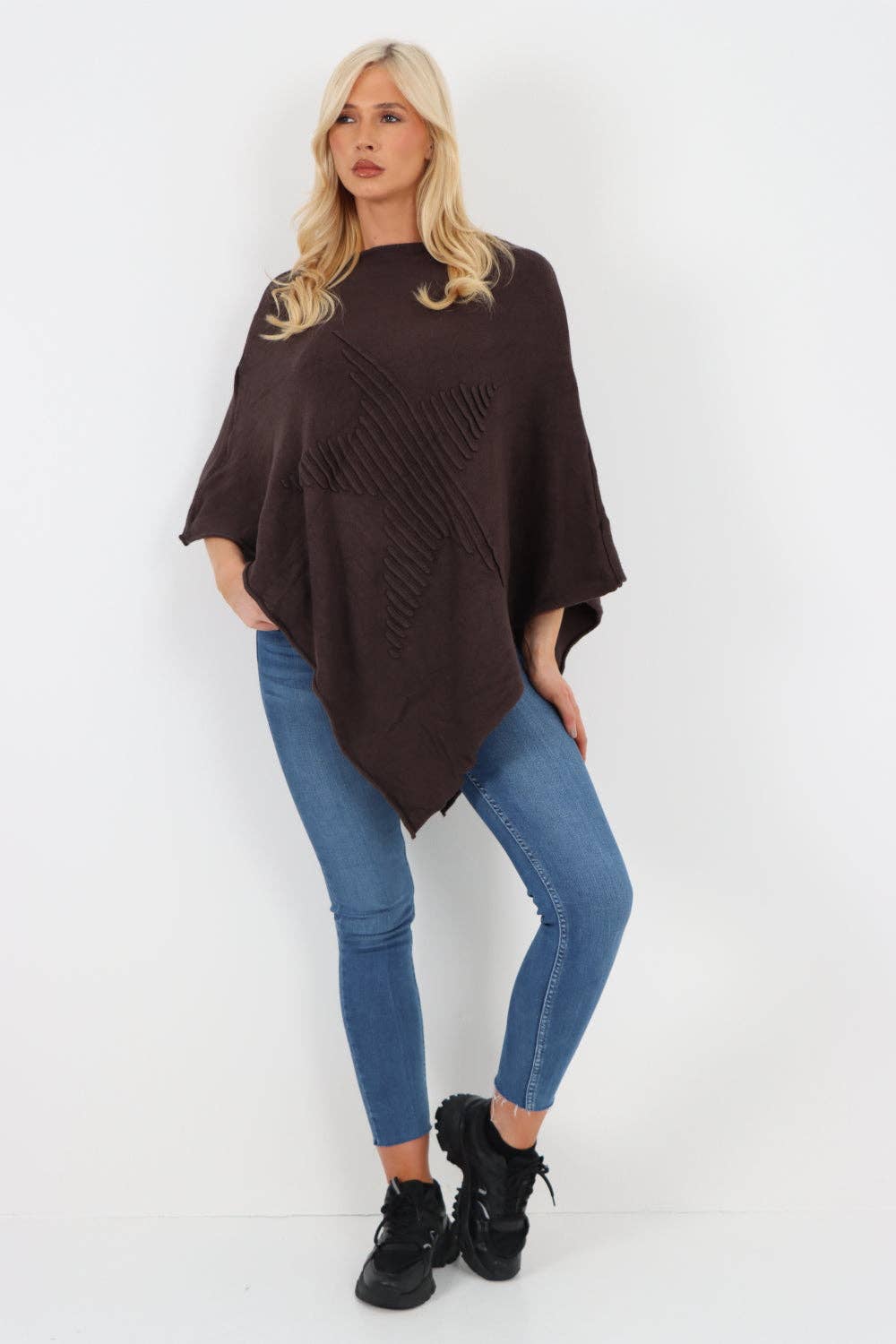 Miss Bold – wholesale Poncho – Women's – Italian Knitted Lagenlook Star Poncho58