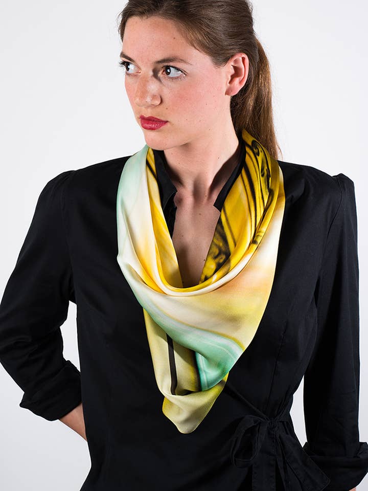 Stor firkantet silketørklæde, Vendôme-mønster for engroshandel hos Anamorpohosis