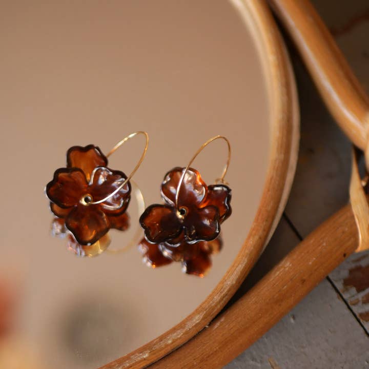 Boucle d'oreilles Lina et autres tendances Résultats pour bijoux résine en vente B2B. Retours gratuits et paiement à 60 jours sur Faire sur Faire.