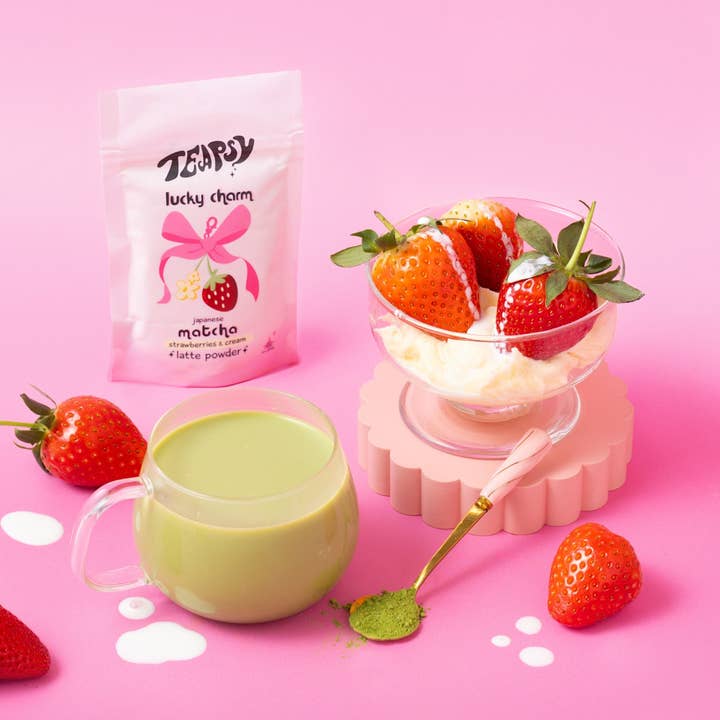 Teapsy - Wholesale Health/Detox Tea - Matcha Strawberries & Cream "Lucky Charm"4
