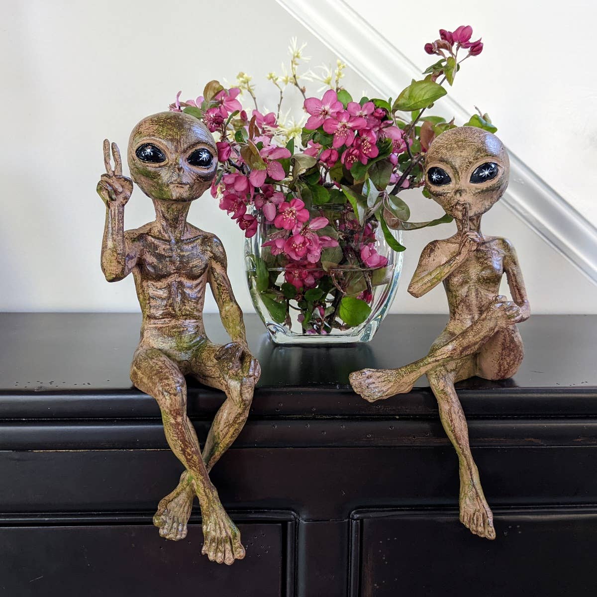 John Bernard & Company – wholesale Decorative figurine – Alien Ledge Loungers “Peace & Quiet” 10″ H Figurine Set8