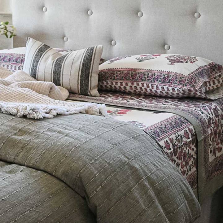 Thread To Form - Wholesale Sheet Set - Everbloom Bed Sheet Set9