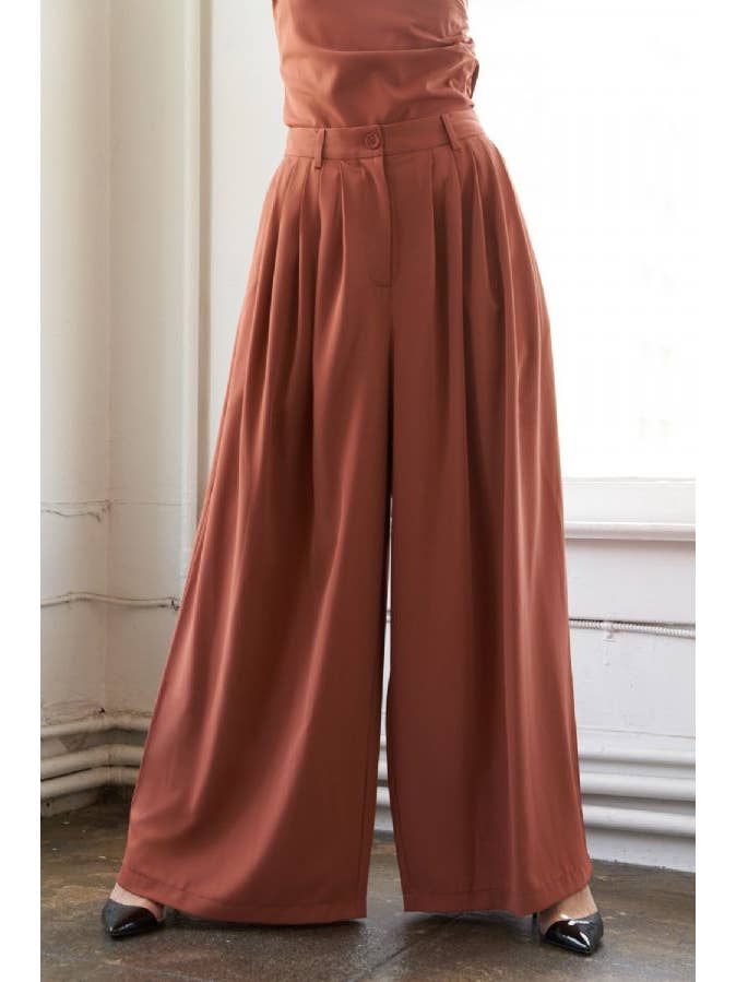 RUST A solid woven wide leg pant - FP1110 for wholesale on Faire