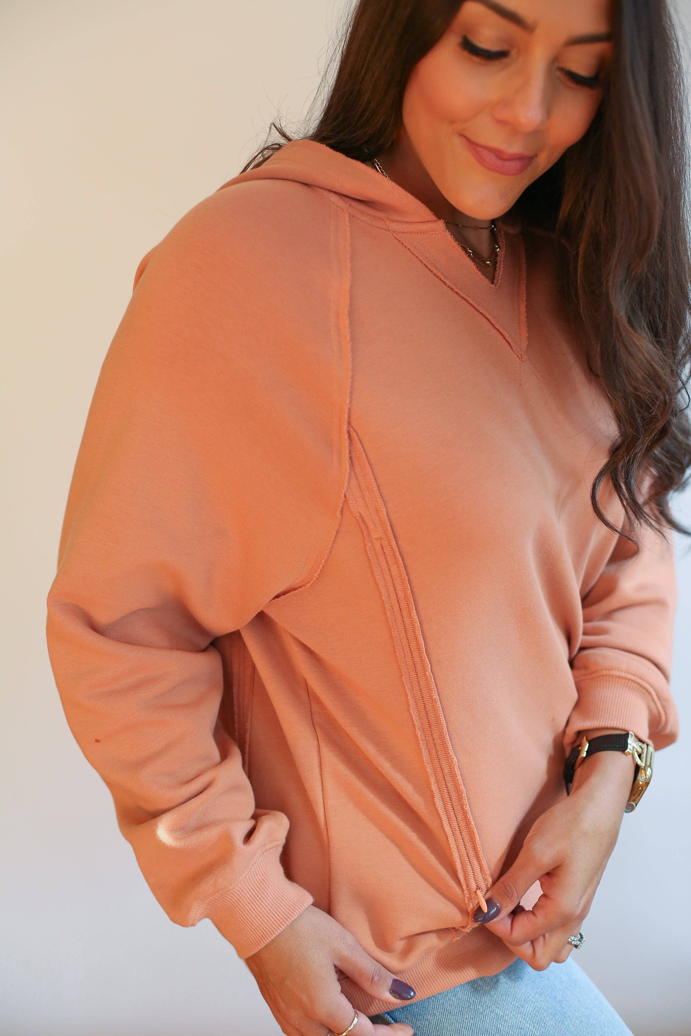 Movemama Apparel - Wholesale Nursing Top - Maternity - Big Hug Vertical Zip Breastfeeding Hoodie6