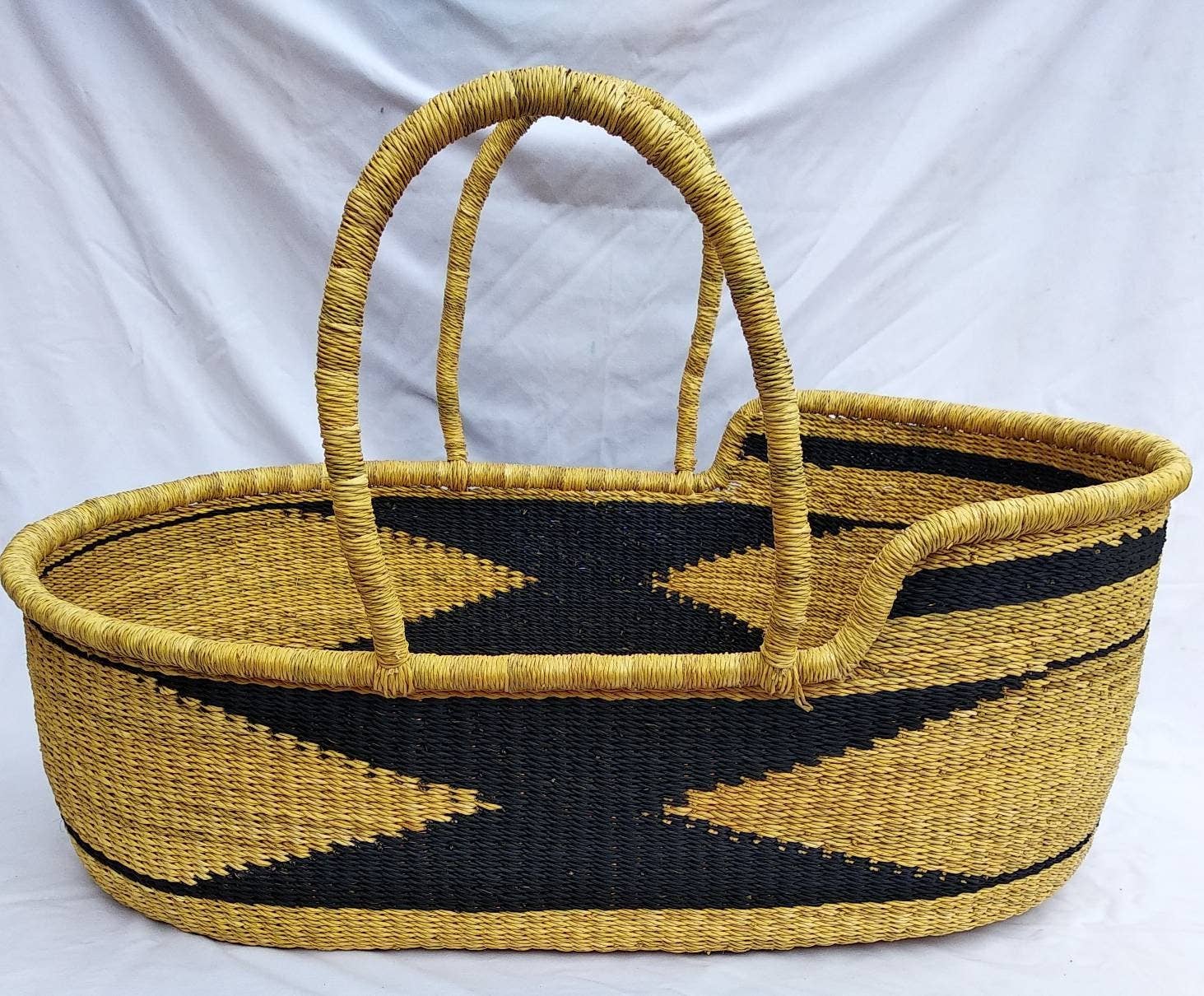 African Heritage LLC - Wholesale Bassinet - Baby - Baby bassinet | Toddler bed | Bolga basket | Moses basket |5