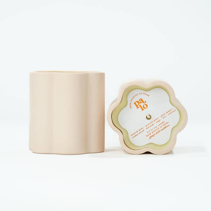 Ginger June Candle Co. - Wholesale Jar/Filled Candle - CERAMIC DAISY • 100% essential oil soy candle