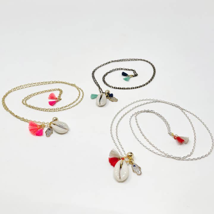 Hamsa mini tassel Necklace for wholesale by ATSUYO ET AKiKO