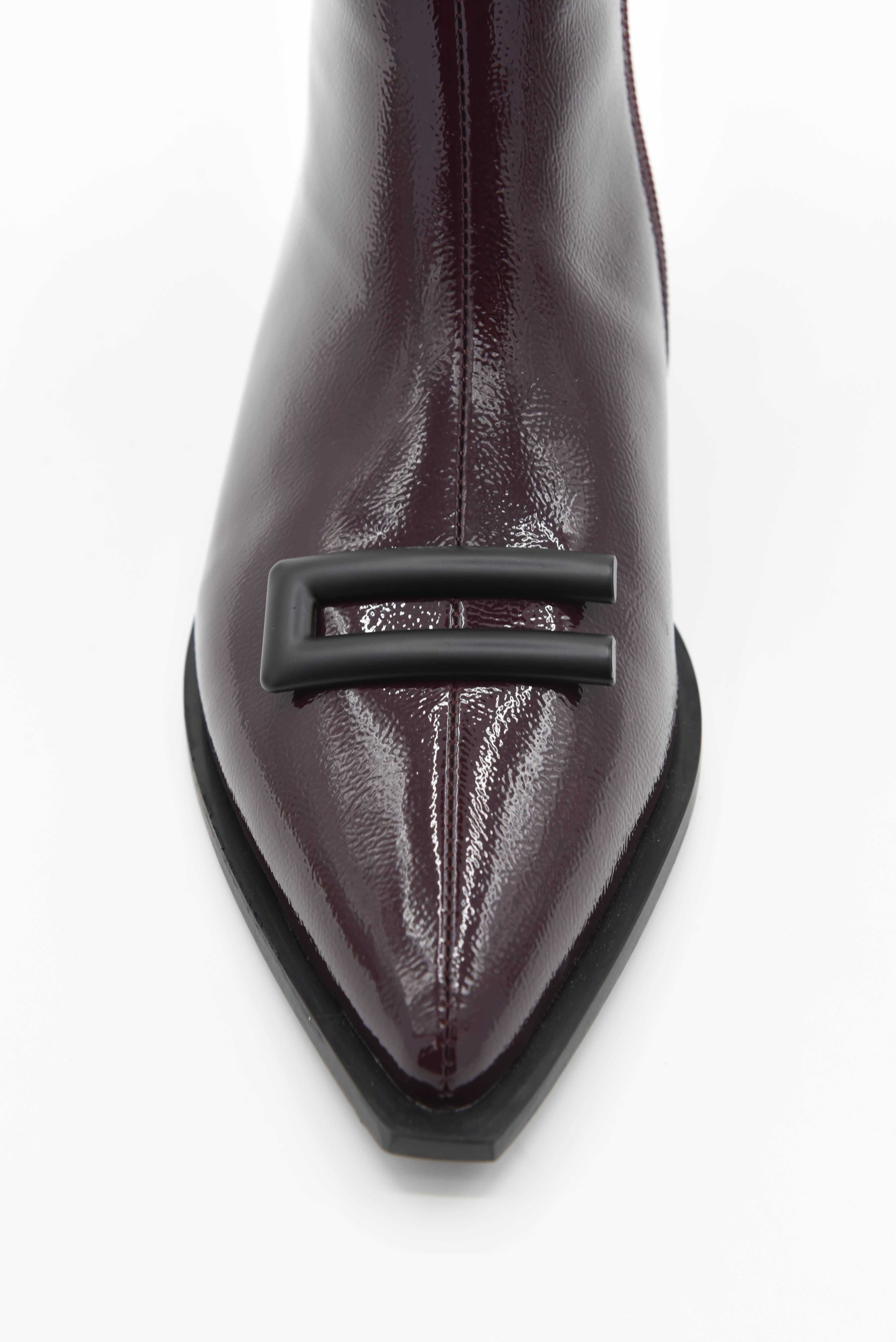 Azarey - Wholesale Booties - Women's - Patent flat ankle boot with front detail 462K157 3