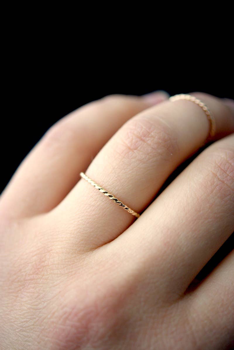 Hannah Naomi - Wholesale Band/Stacked Ring - Twist Ring, 14K Gold Fill8