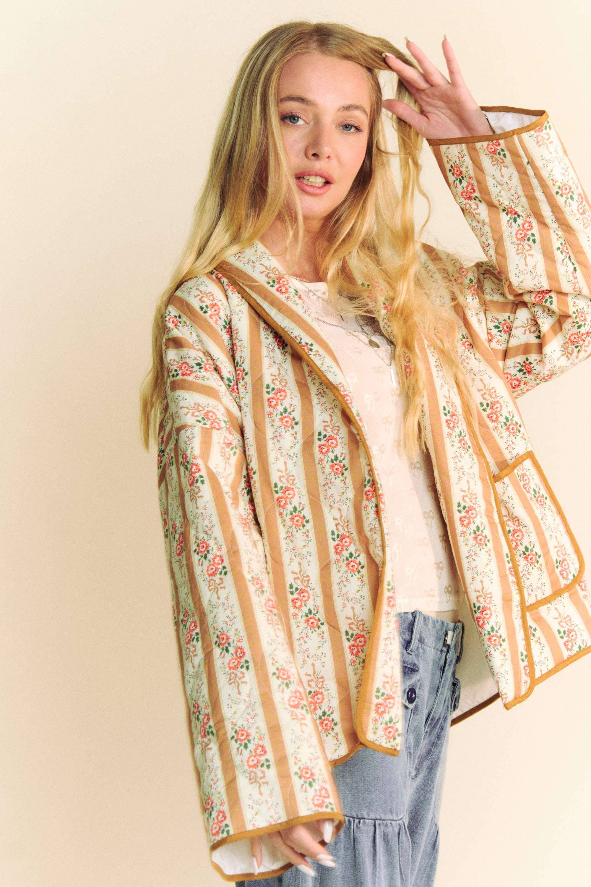 Davi & Dani - Wholesale Jas - Dames - WAIVY GEWATTEERDE OPEN JAS MET BEHANGPRINT4