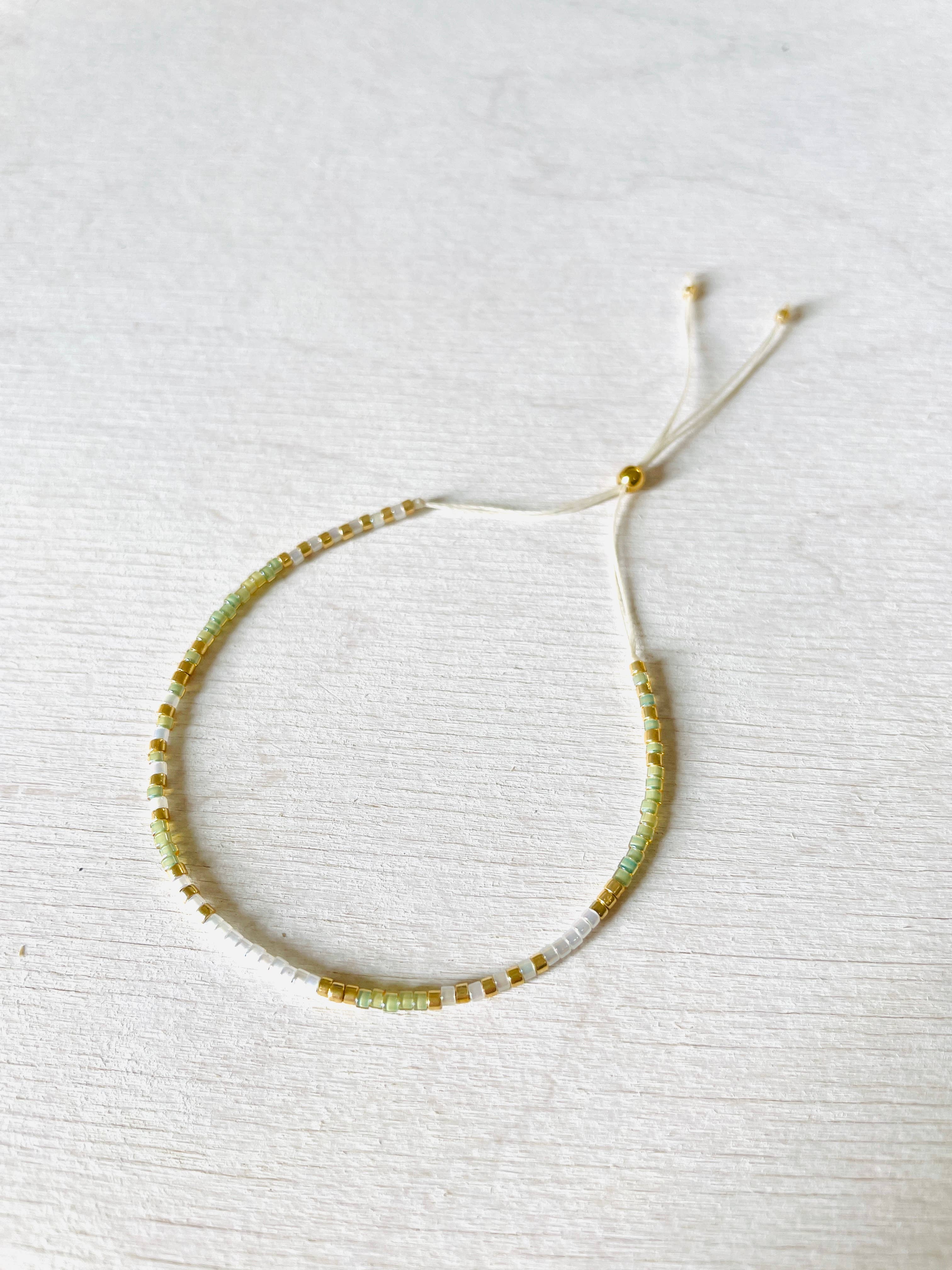 Atelline - Wholesale Beaded Bracelet - Adjustable Miyuki Pearl Bracelet in Nylon, Rocaille2