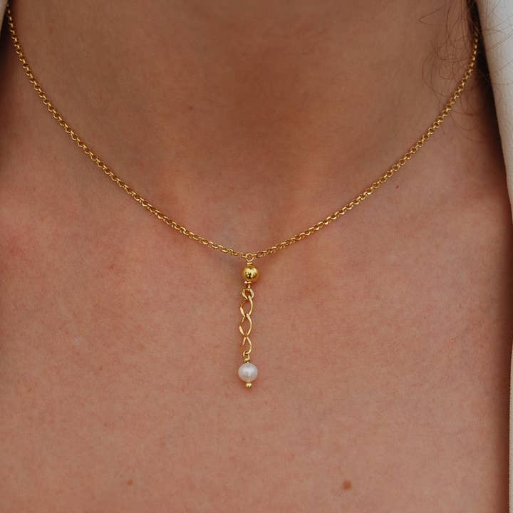 Halskette aus 925er Silber mit Perle, zierliche lange Halskette. für den Großhandel von Yneda Jewels