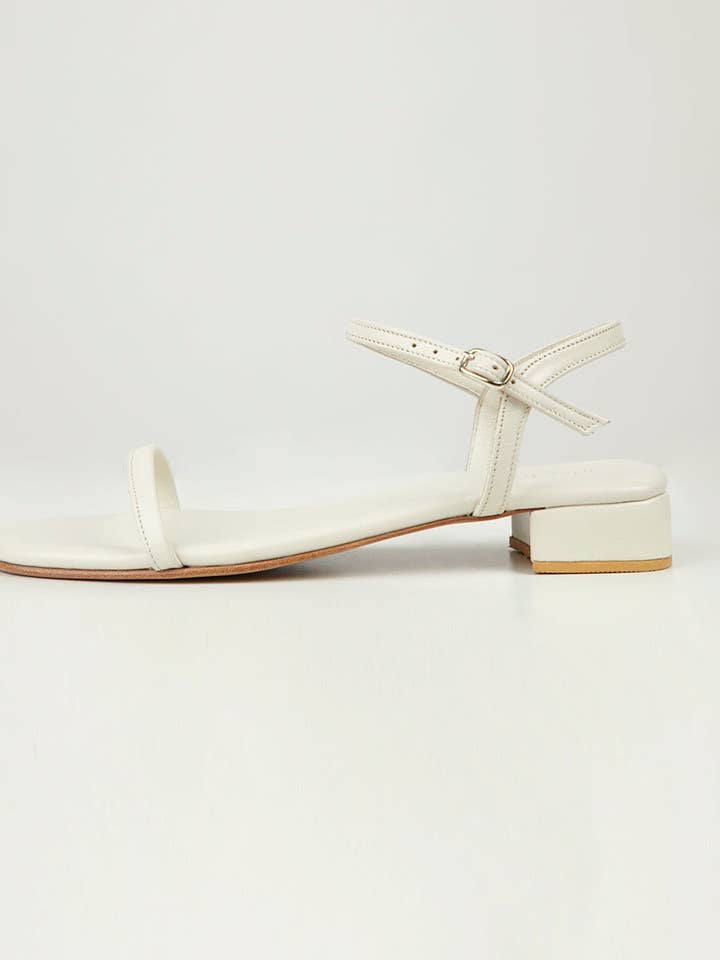 Sandales Carol | Bone pour la vente par Idee Fixe