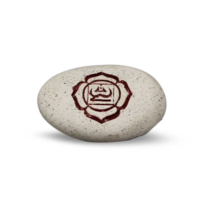 Green Tree – Engroshandel Spirituelle sten og krystaller – Pebble - indgraveret flod sten 1st Chakra Rød