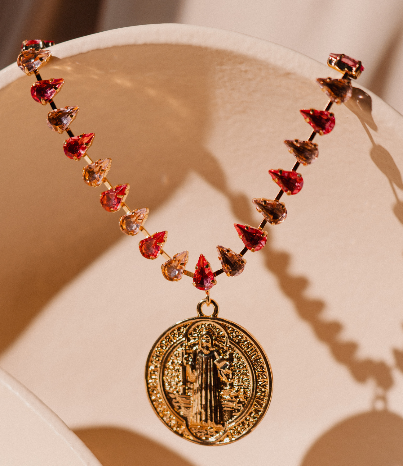 PHOEBE´S - Wholesale Pendant/Charm Necklace - Collar con medalla sagrada de San Benito0