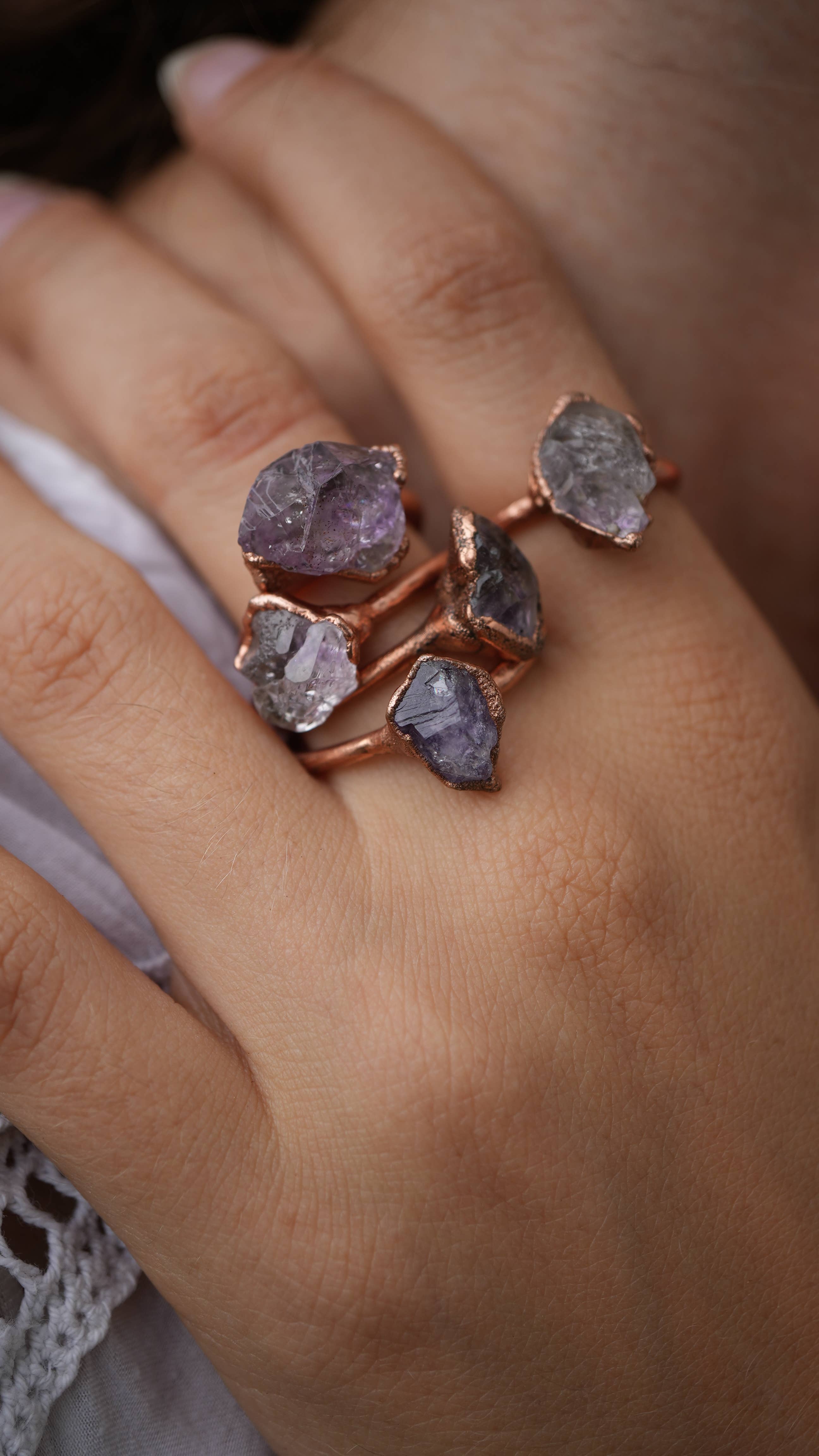 Daddy Daughter Jewelry – Großhandel Cocktail-/Statement-Ring – Roher Amethyst aus Mexiko || Geburtssteinring für Februar aus Kupfer7
