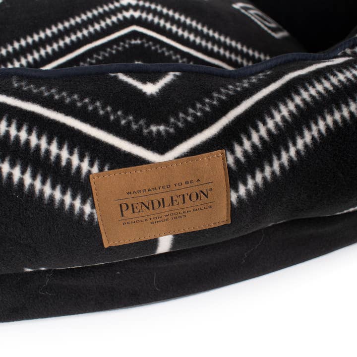 Carolina Pet Company - Wholesale Pet Bed - Dog - Pendleton Los Ojos Pet Napper Dog Bed6
