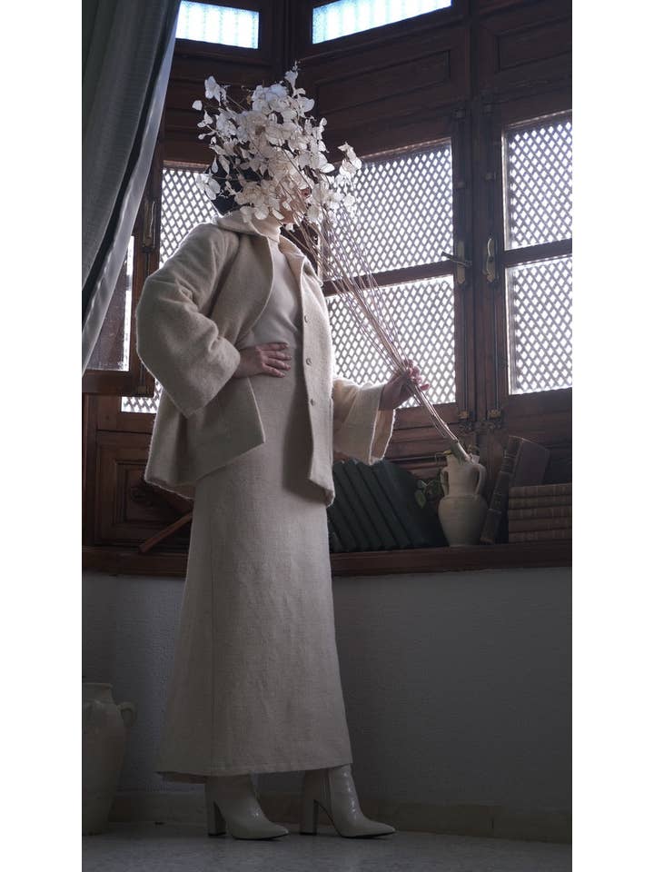 TŪNIQ - Wholesale Skirt - Women's - The Pleated Pencil Skirt | Taliba VII3