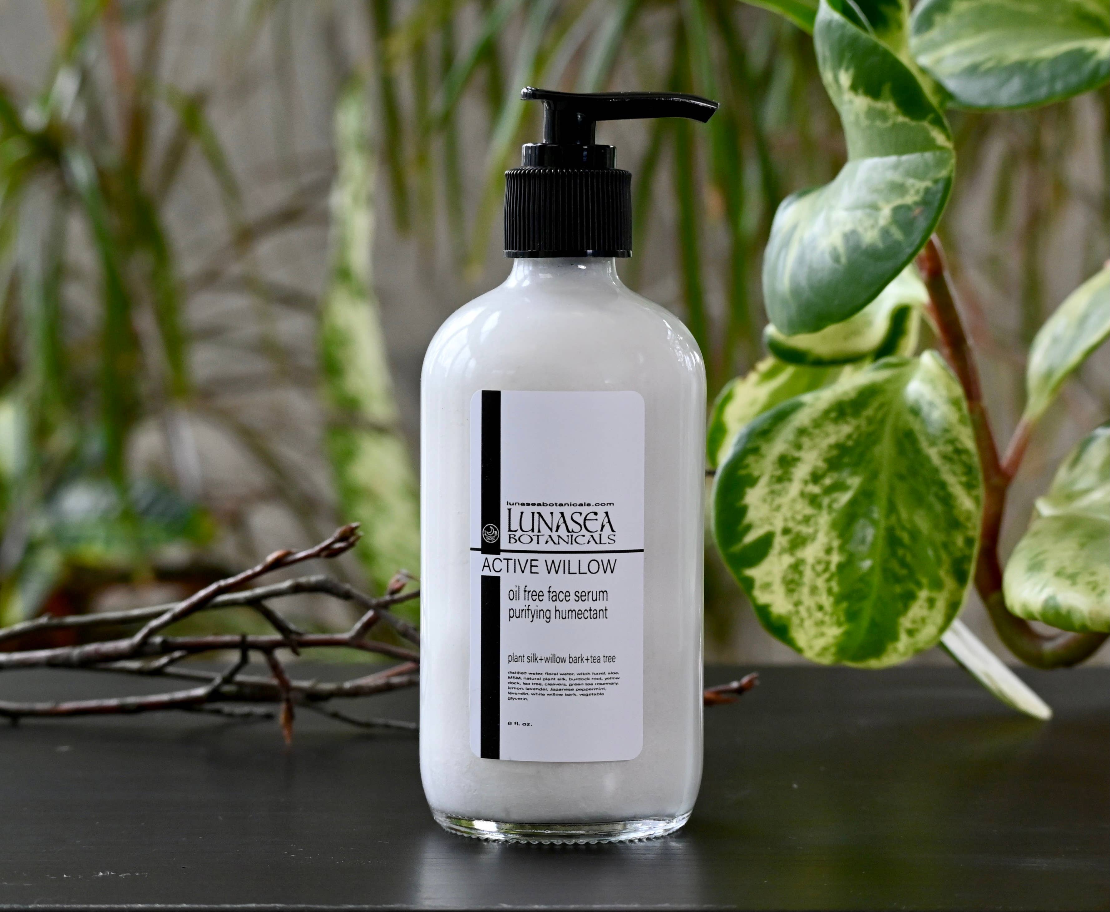 lunasea botanicals - Wholesale Facial Moisturizer - Backbar Face Moisturizer1