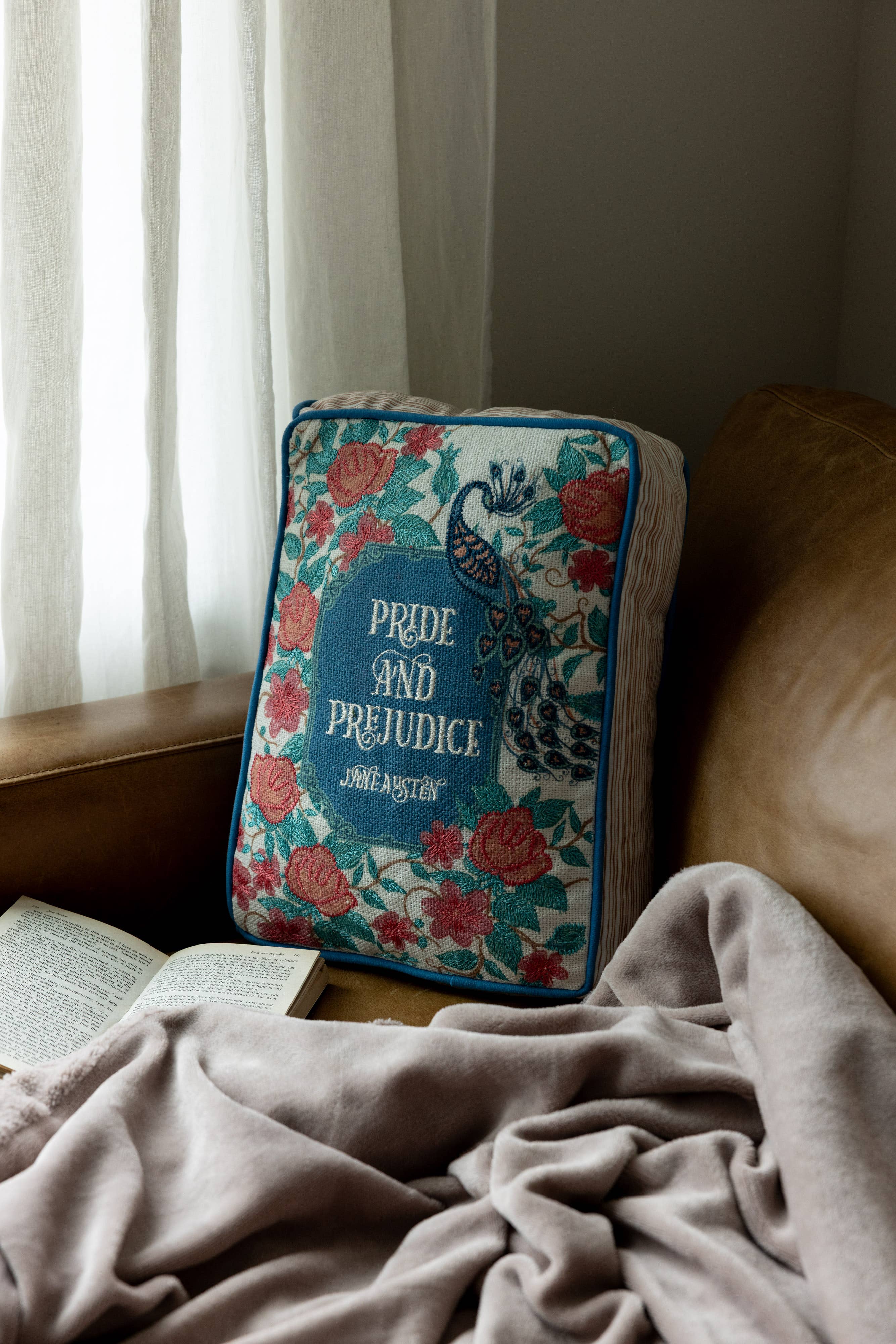 Steel Mill and Co. - Wholesale Throw/Decorative Pillow - Book Pillow, Pride and Prejudice1