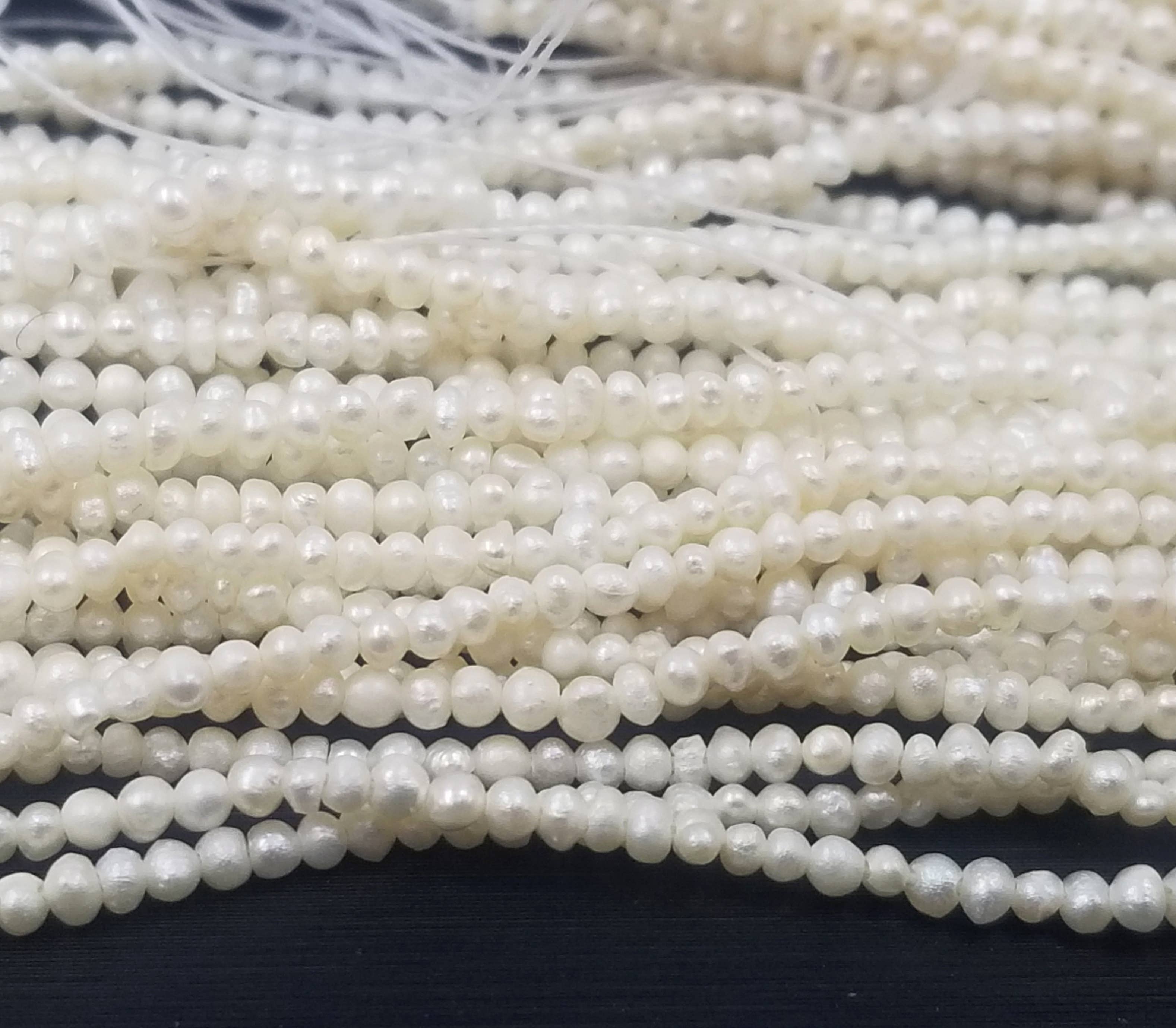 Beads Creation - Vente Perle - Perles de culture d'eau douce blanches en forme de pépite, centrées PRP3662