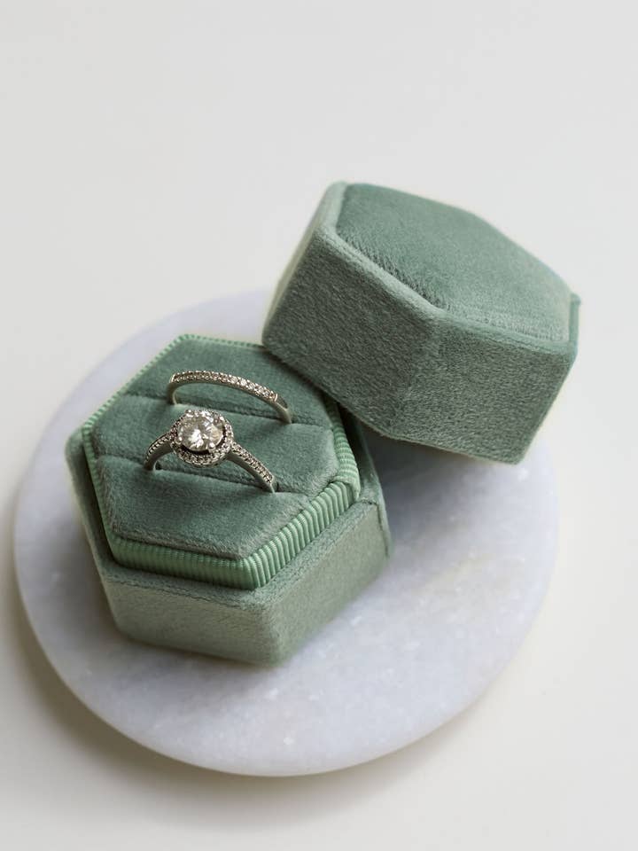 Caixa Anel Veludo - Sage por atacado de Six Stories