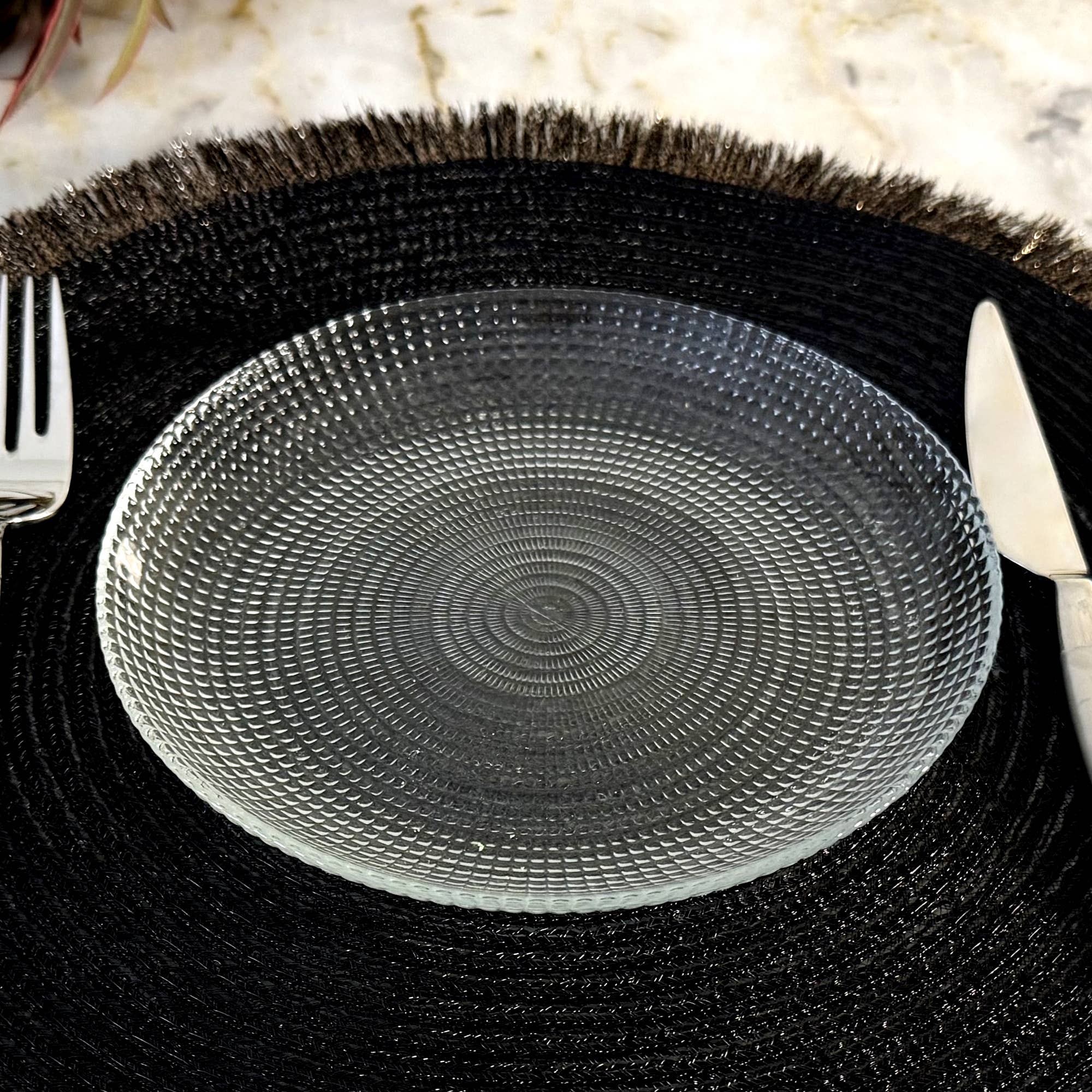 RED POMEGRANATE COLLECTION - Vente Assiette à salade - Assiette à salade HELIOS en verre RAMART Studio0