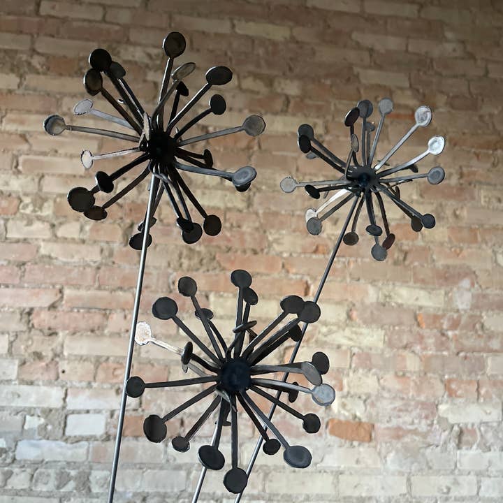 608 The Factory - Wholesale Outdoor Ornament/Decor - 3D Metal Dandelion Wish Flower Set of 24 Flowers1