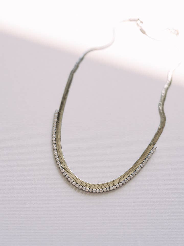 Noni Crystal Snake Chain Necklace || Silver or Gold for wholesale by BELJOY