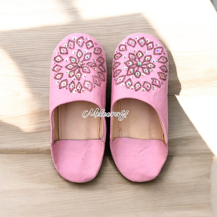 Melecraft – wholesale Slippers – Women's – Pink Moroccan Leather Slippers with Sequin Embroidery 2