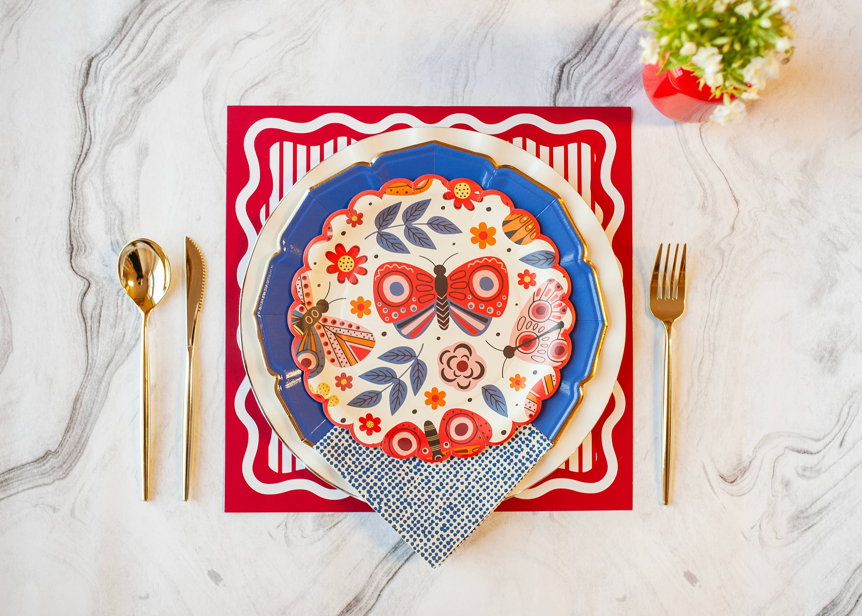 Shop Damus - Wholesale Disposable Placemat - Cherry Red Paper Placemats 5