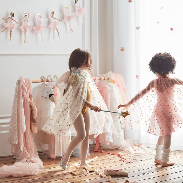 Meri Meri – wholesale Cape – Child – Pink Tulle Star Cape7