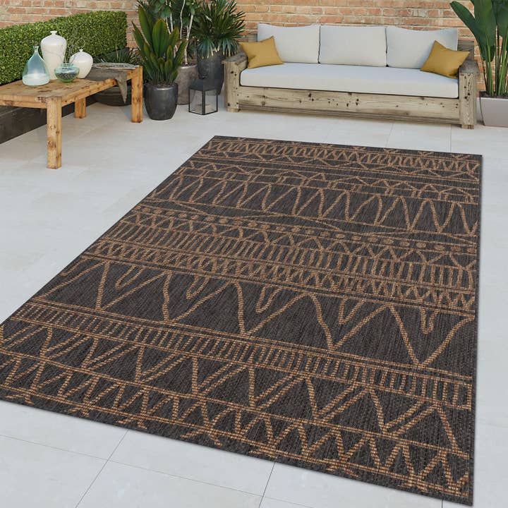Indoor & Outdoor Rug Modern Ethnic Pattern for wholesale by Paco Home