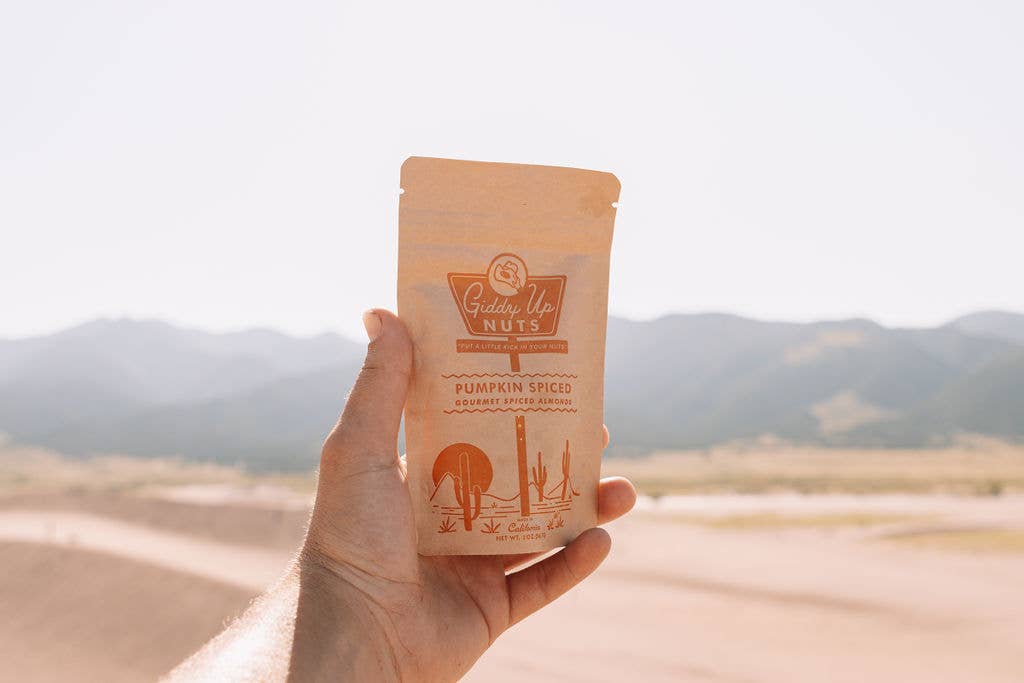 Giddy Up Nuts – Engroshandel Nødder – 2 oz (57 g) græskar-krydret mandler3