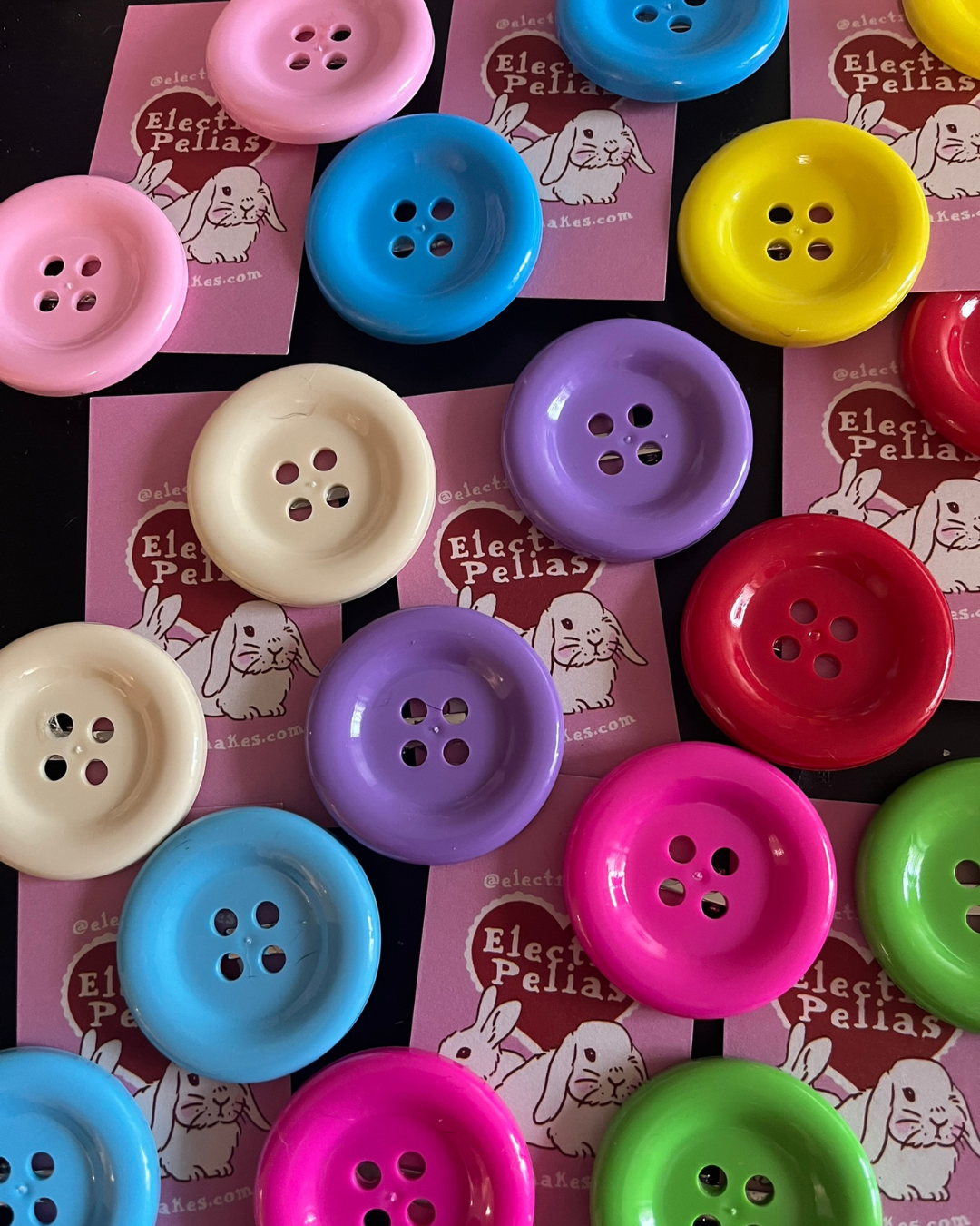 Electra Makes - Wholesale Hair Clip - Women's - Cute quirky button hair clip barrette set 2