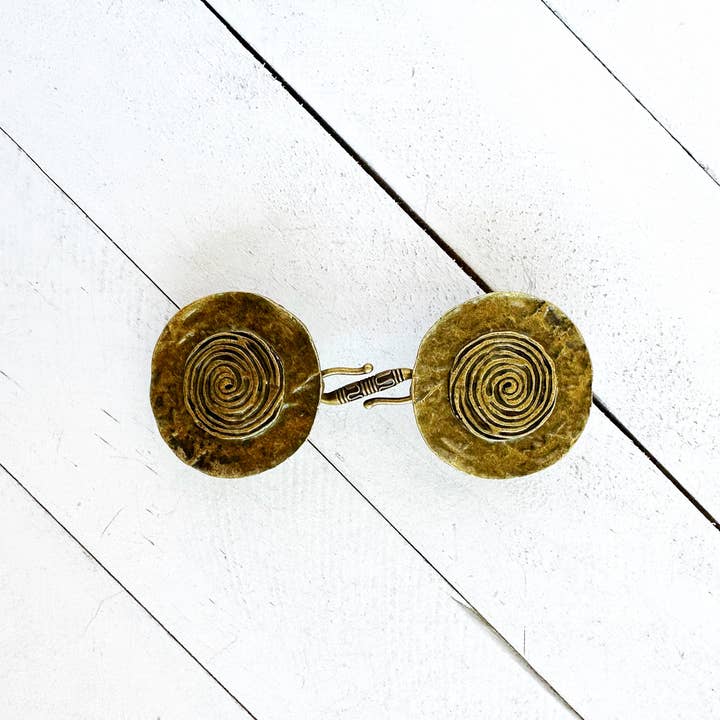 KardiKlips - Wholesale Scarf Clip - Women's - Bronze Medallion Cloak Clasps, Renaissance Cosplay Cape Clip1