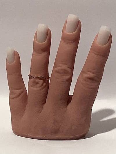 Mezza Mano 4 Normal Latina pour la vente par Regina Hands