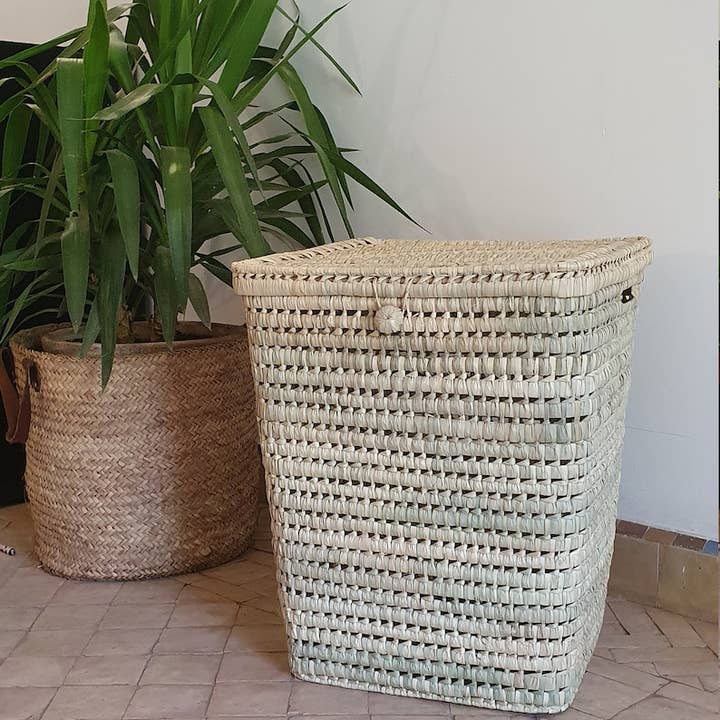 Moroccan handcraft storage trunk made in palm leaf for wholesale by MARRAKECH METACRAFT LTD