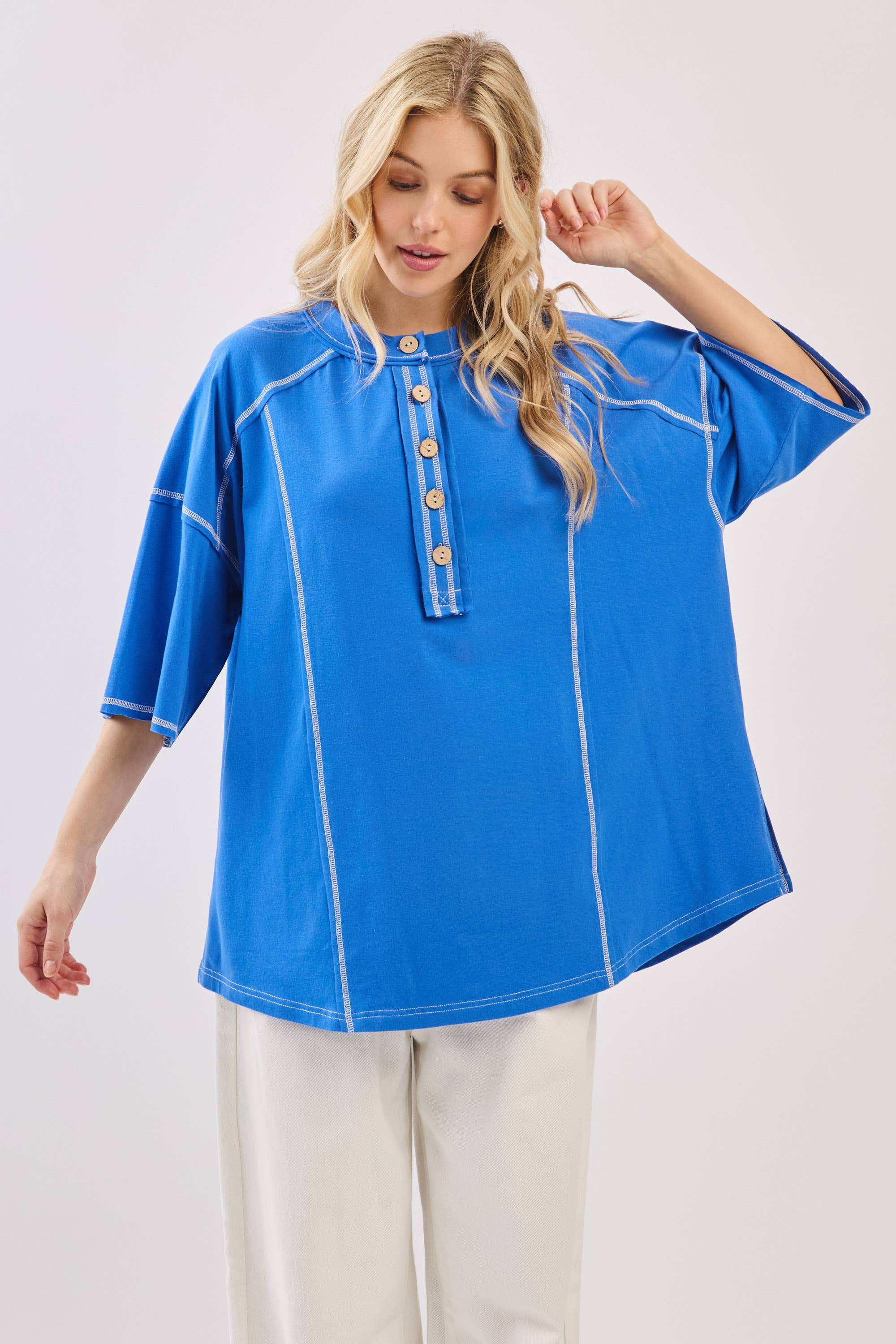 Sewn and Seen – Túnica - Mulher por atacado – Henley Relaxado com Botões44