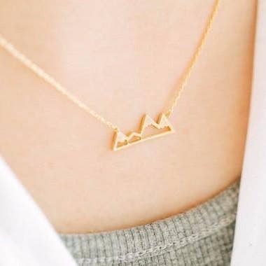 Alora Boutique Inc. - Wholesale Pendant/Charm Necklace - Aspen Dainty Mountain Necklace2
