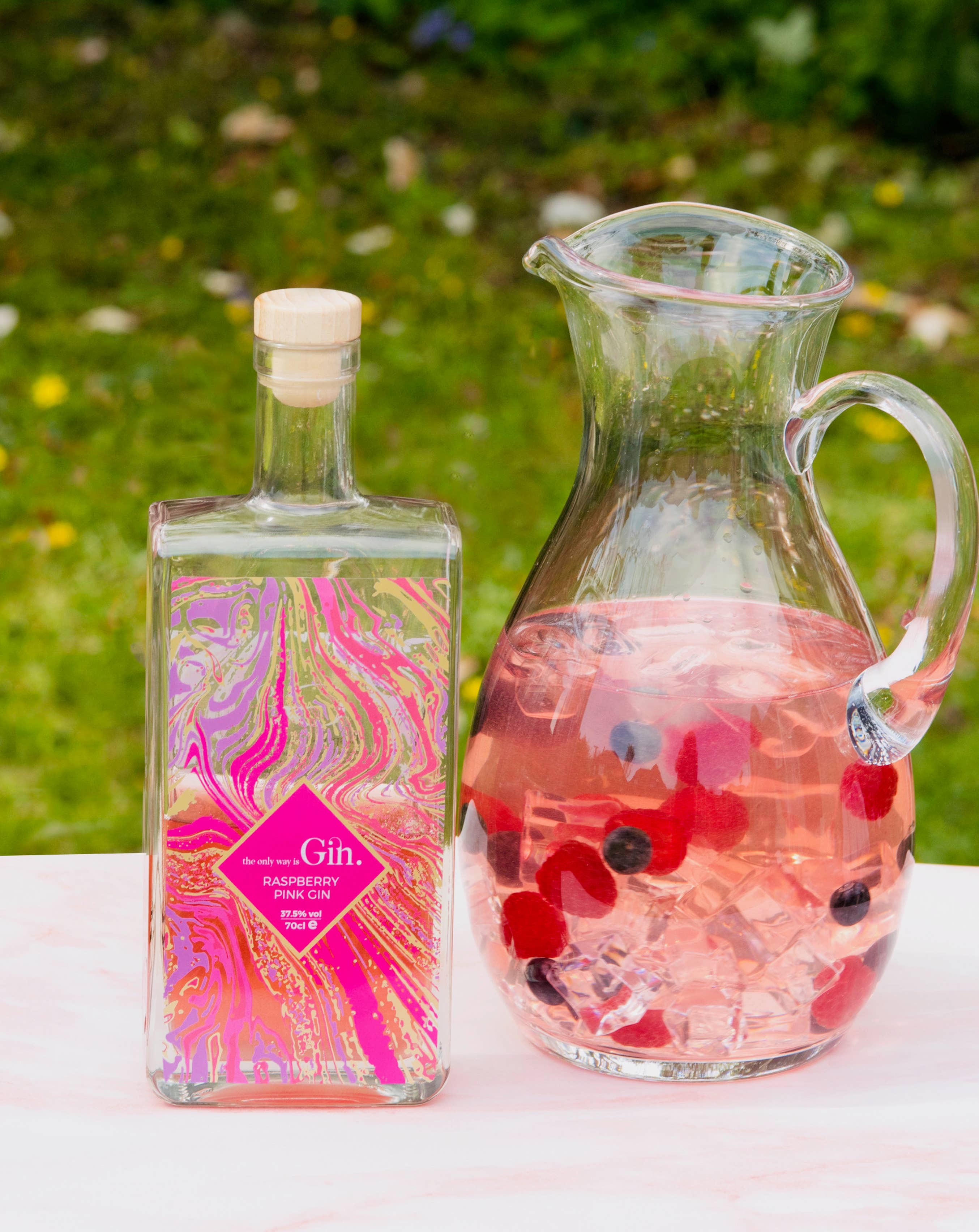 The Only Way Is Spirits – wholesale Gin – Premium Pink Gin | Raspberry Gin | Distilled Gin 70cl2