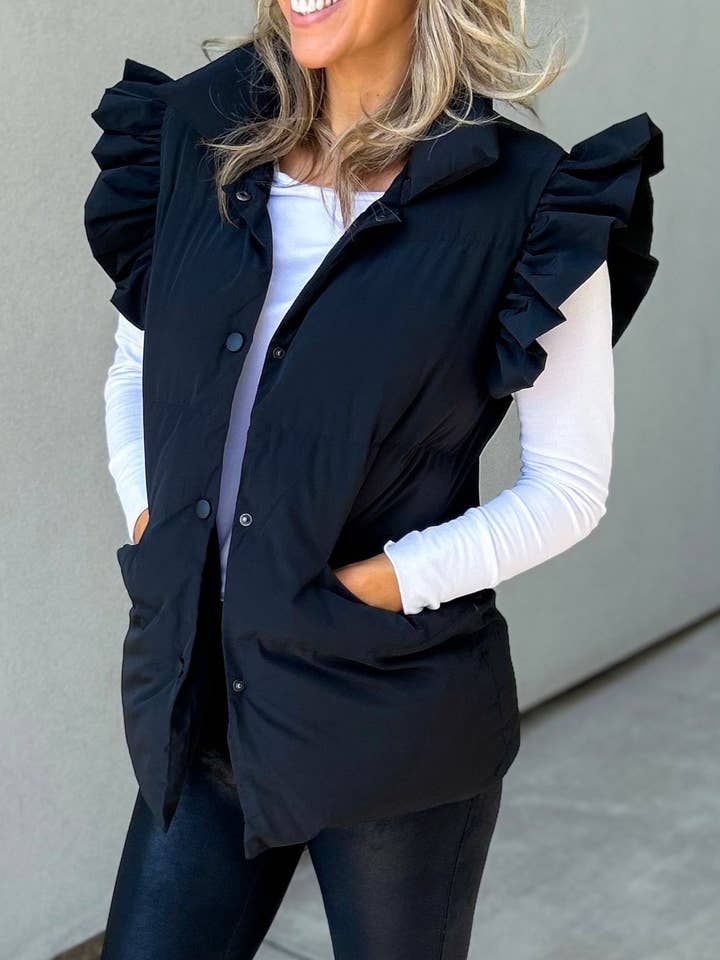 Rosa Clothing - Wholesale Outerwear Vest - Women's - Double Slip Pockets And Ruffled Sleeve Vest3