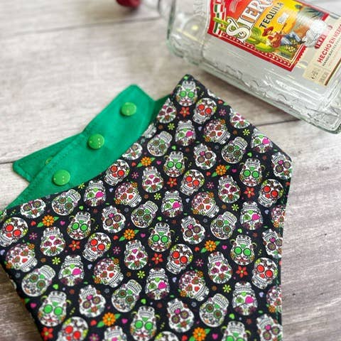 Baxter's Boutique – Engroshandel Bandana - Hund – Bandana | Tequila fik mig til at gøre det! /Candy kranier5