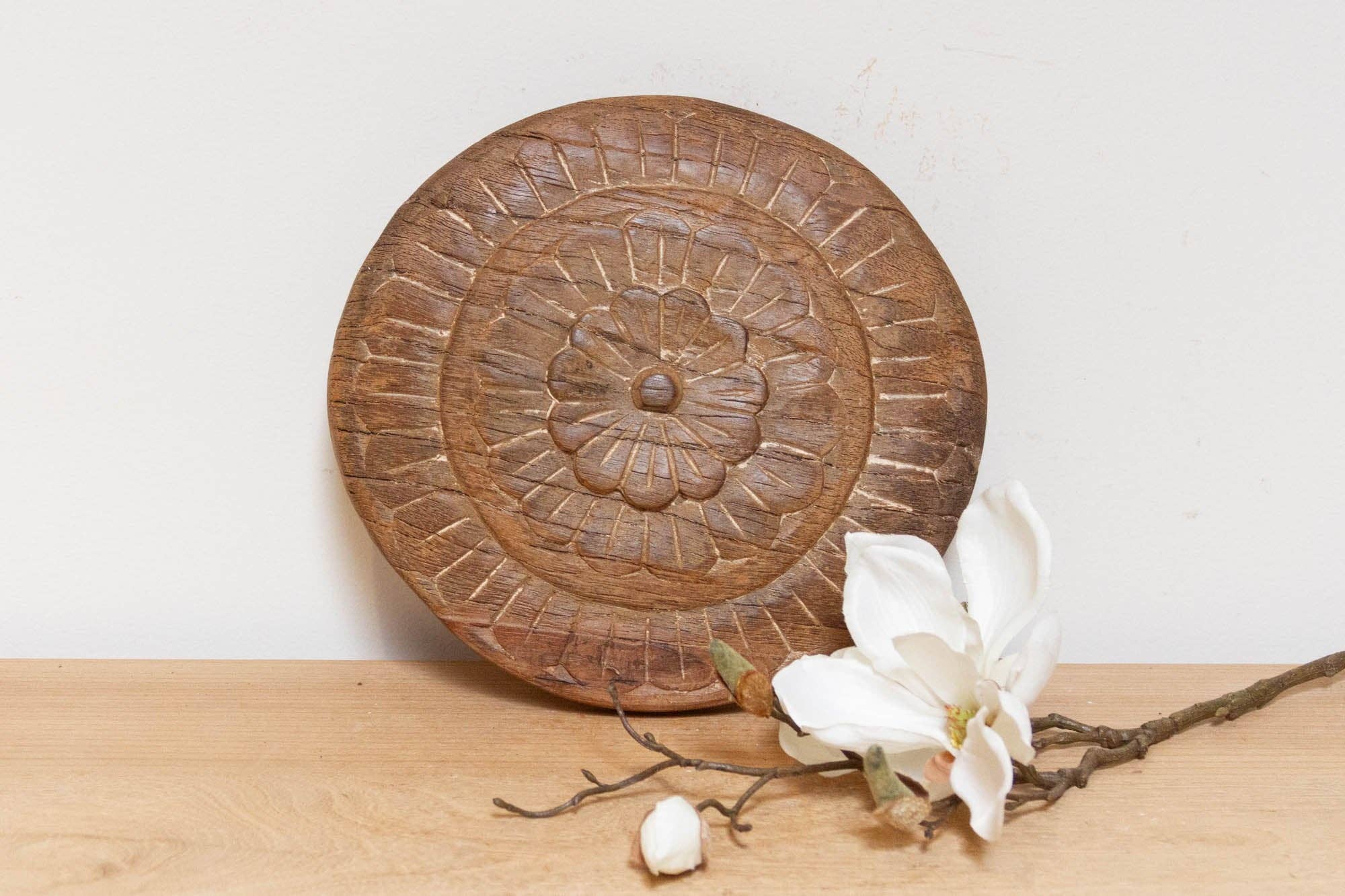 De-cor - Wholesale Decorative plate/dish/bowl - Vintage Carved Chapati Plate